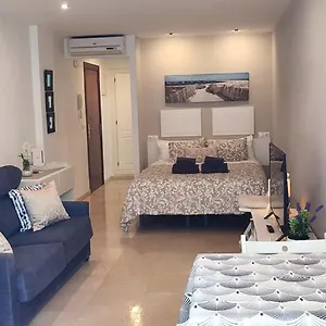 Turisstiko La Roca Chica 4 Apartment Torremolinos